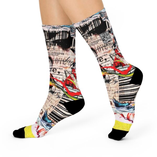 Love Cushioned Crew Socks